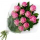 11 розовых роз